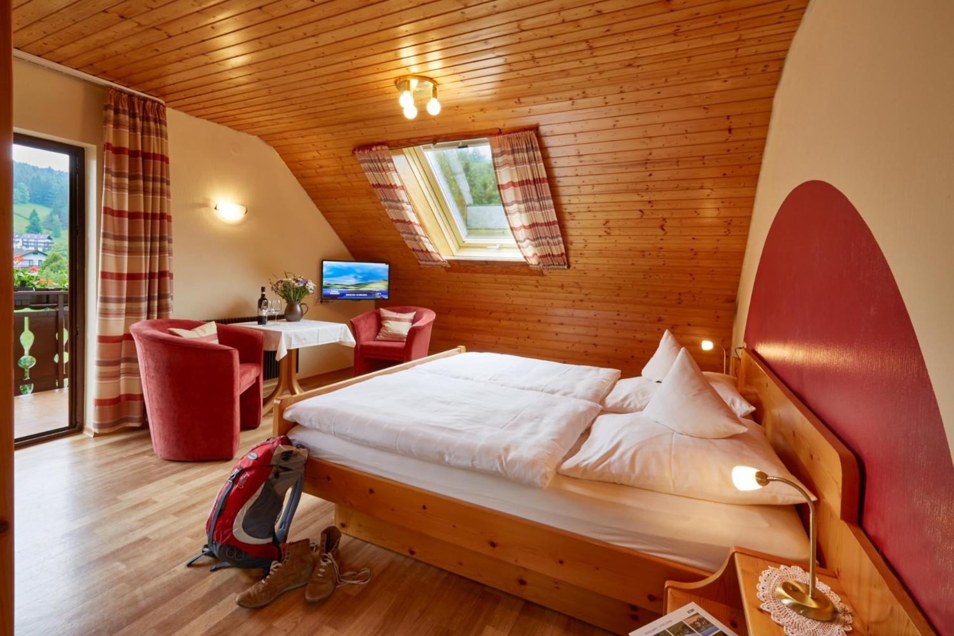 Haus Am Kaltenbach Enzklösterle Buitenkant foto