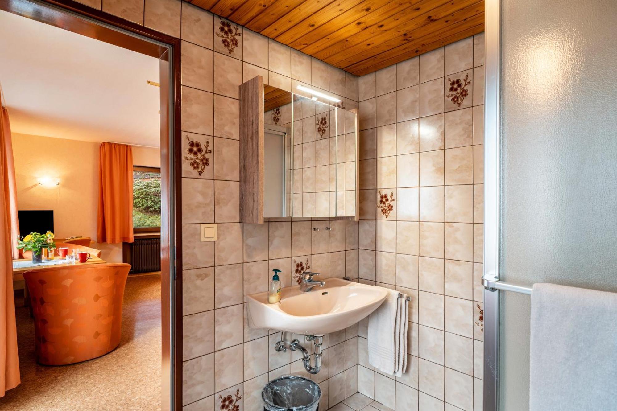 Haus Am Kaltenbach Enzklösterle Buitenkant foto